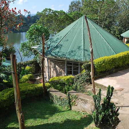 Crater Bay Cottages Kabale Kültér fotó