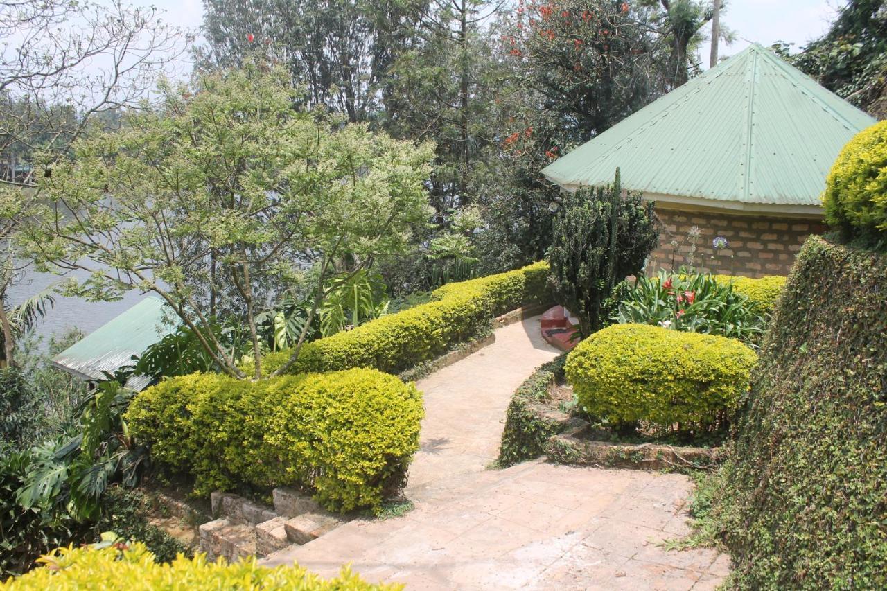 Crater Bay Cottages Kabale Kültér fotó