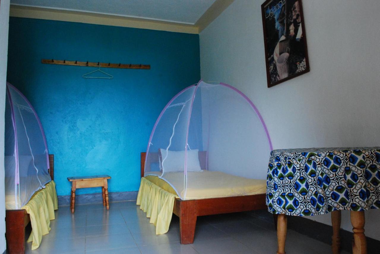 Crater Bay Cottages Kabale Kültér fotó