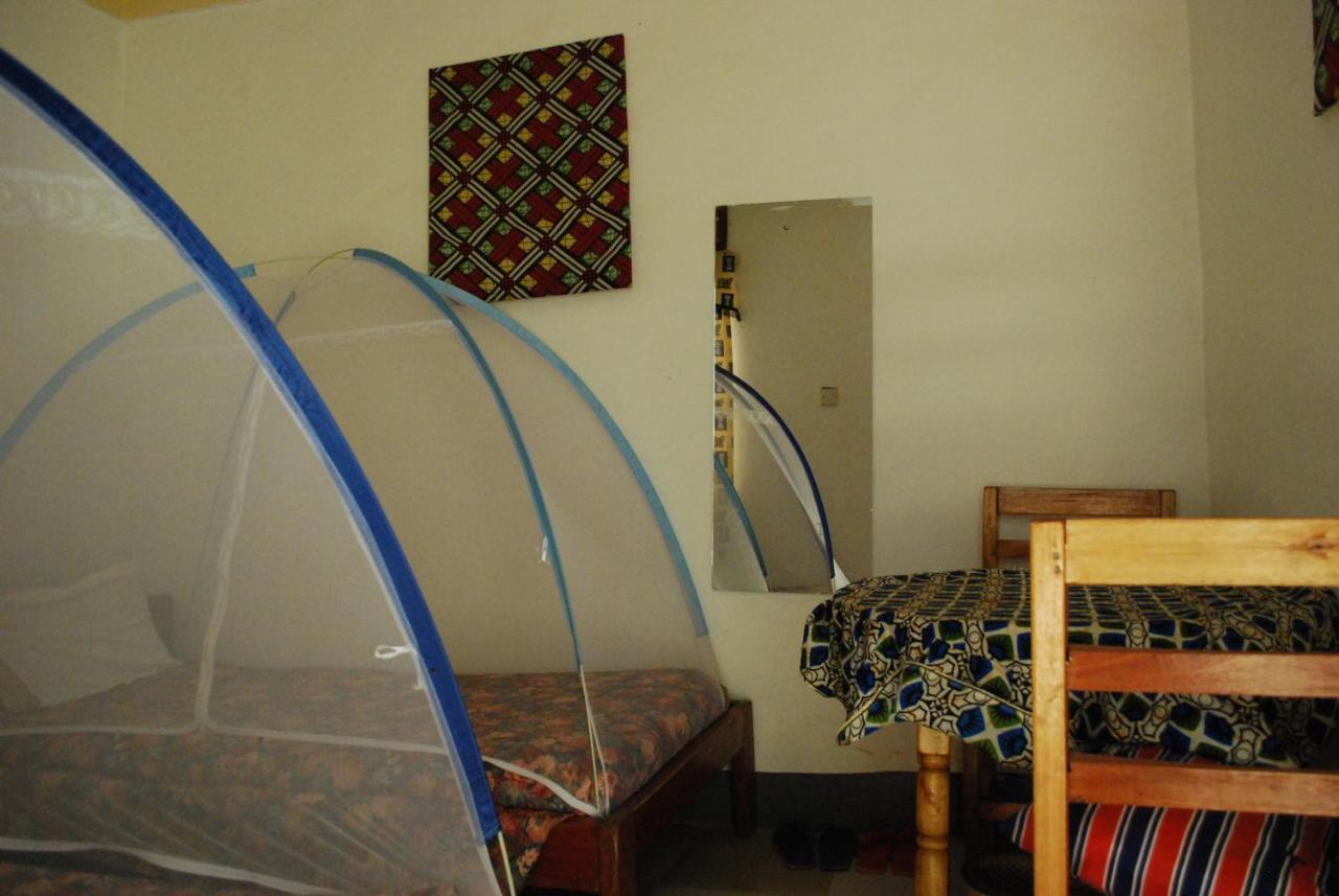 Crater Bay Cottages Kabale Kültér fotó