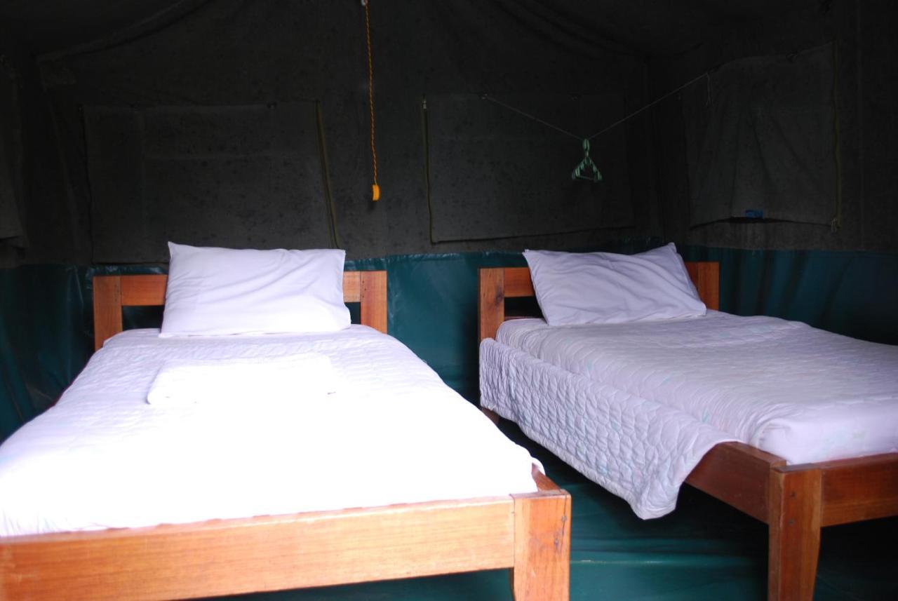 Crater Bay Cottages Kabale Kültér fotó