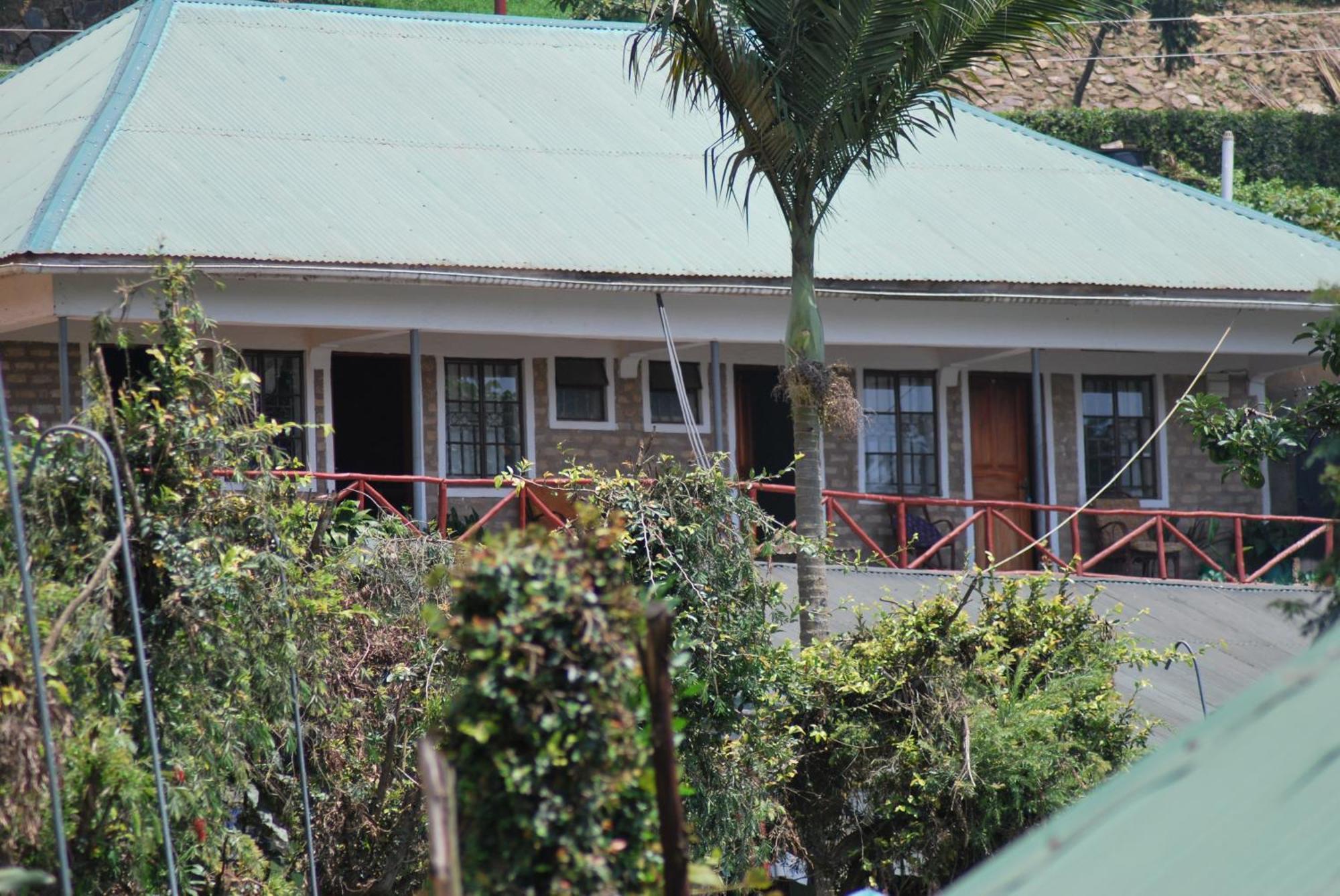 Crater Bay Cottages Kabale Kültér fotó
